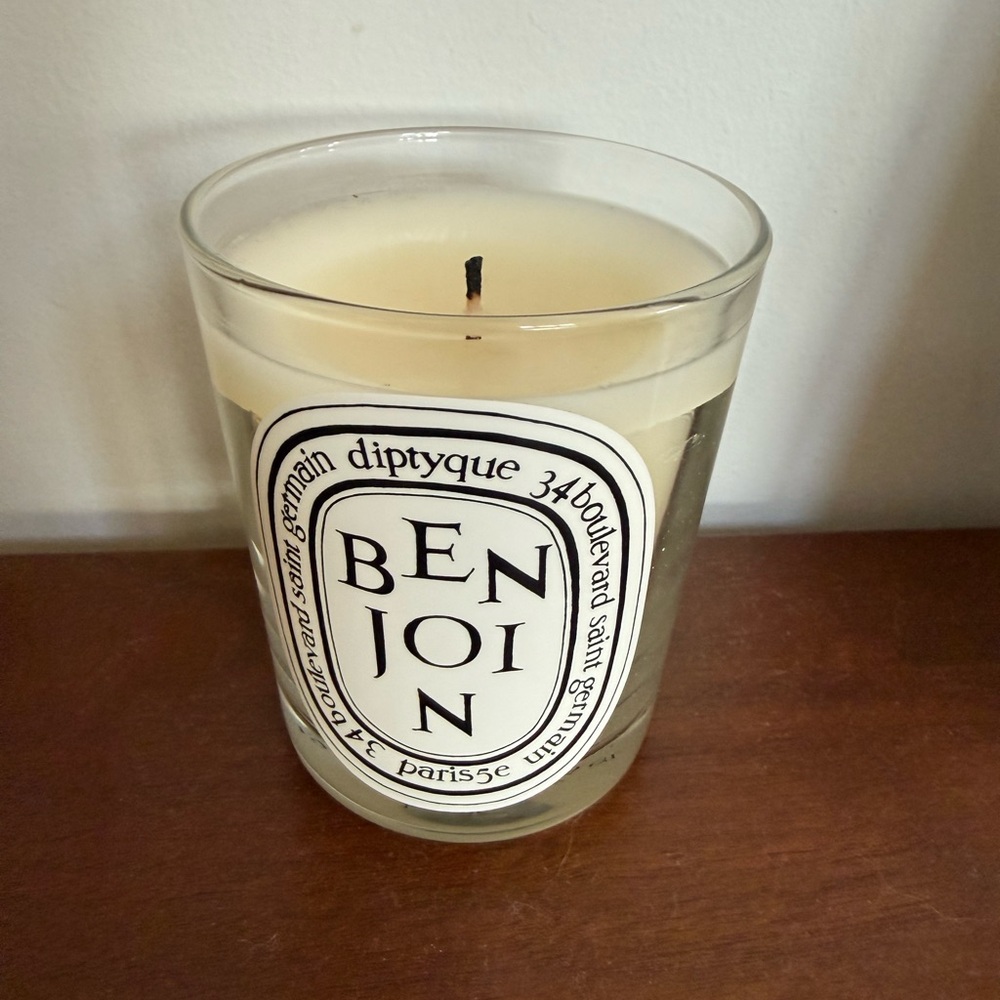 Diptyque Benjoin 190g / 6.5 oz. Candle